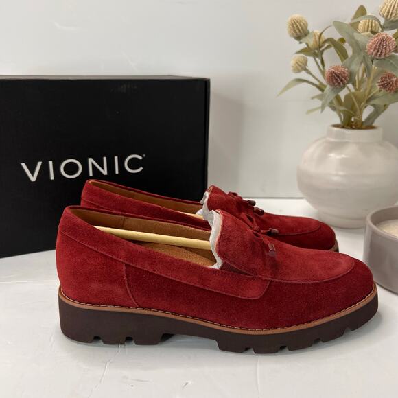 Vionic Finley Slip On Comfort Shoes Suede Loafers Syrah Red Women 7W NWB - Picture 3 of 11